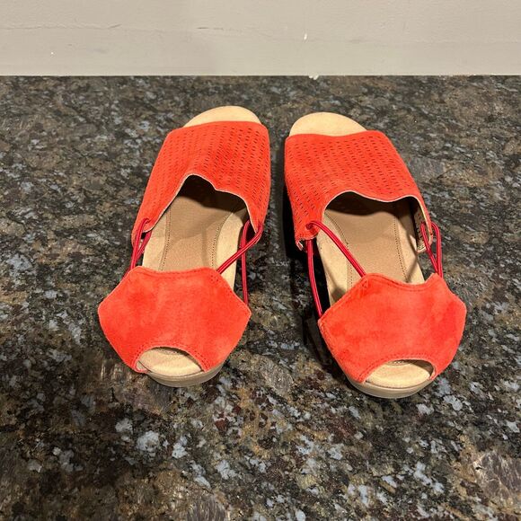 Earth Aldar Abra Spicy Red Perforated Slingback Sandals Womens 9 M Leather - Picture 4 of 9